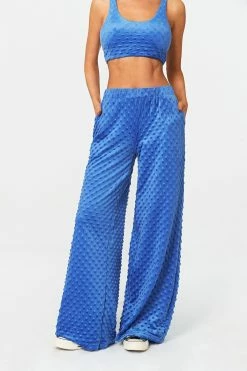 SOLADO Dual Pocket Polka Dot Textured Straight Pants