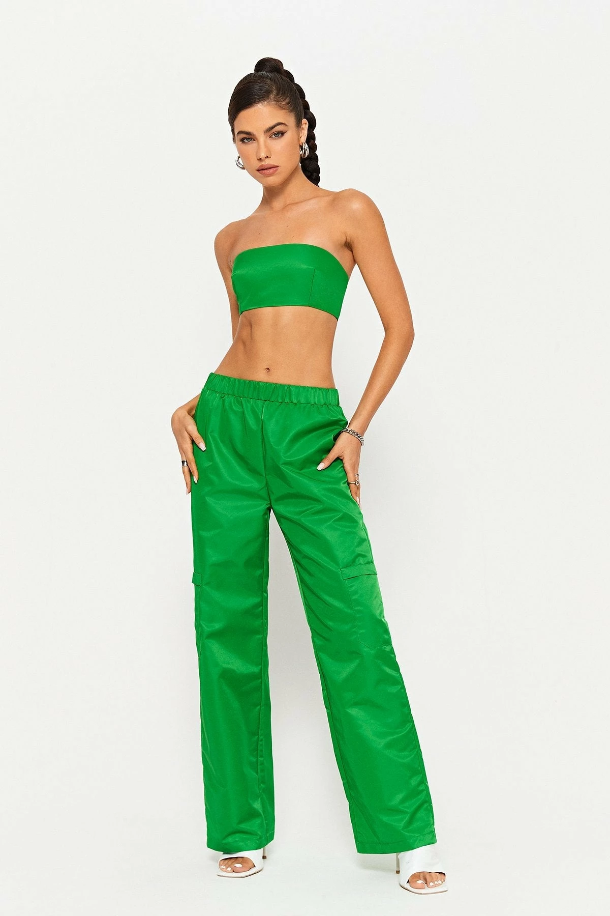 SOLADO Solid Tube Crop Top & Low Waist Cargo Pants Set 3 SOLADO Solid Tube Crop Top & Low Waist Cargo Pants Set - Image 3