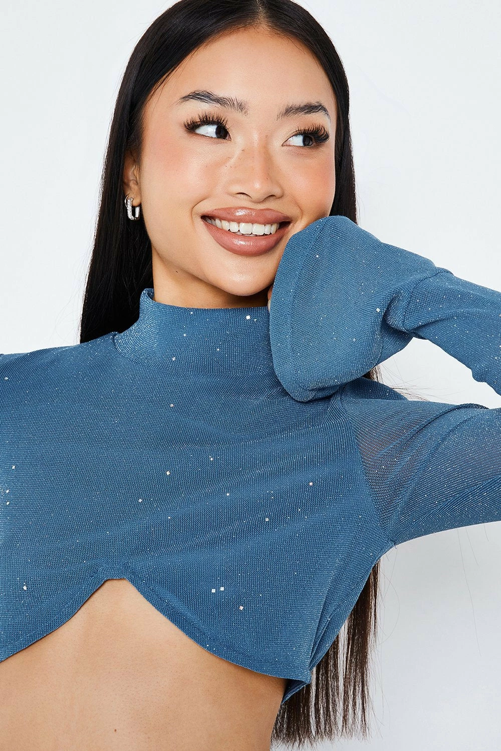 SOLADO Asymmetrical Hem Crop Top & Glitter Mermaid Skirt Set 5 SOLADO Asymmetrical Hem Crop Top & Glitter Mermaid Skirt Set - Image 5