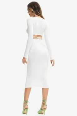Alternative view of Solado Plunging Neck Drawstring Crop Top & Cut Out Tie Detail Skirt Set