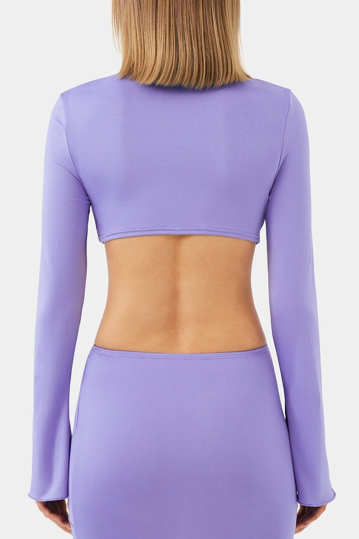 SOLADO Cut Out Twist Front Crop Long Sleeve Top 7 SOLADO Cut Out Twist Front Crop Long Sleeve Top - Image 7