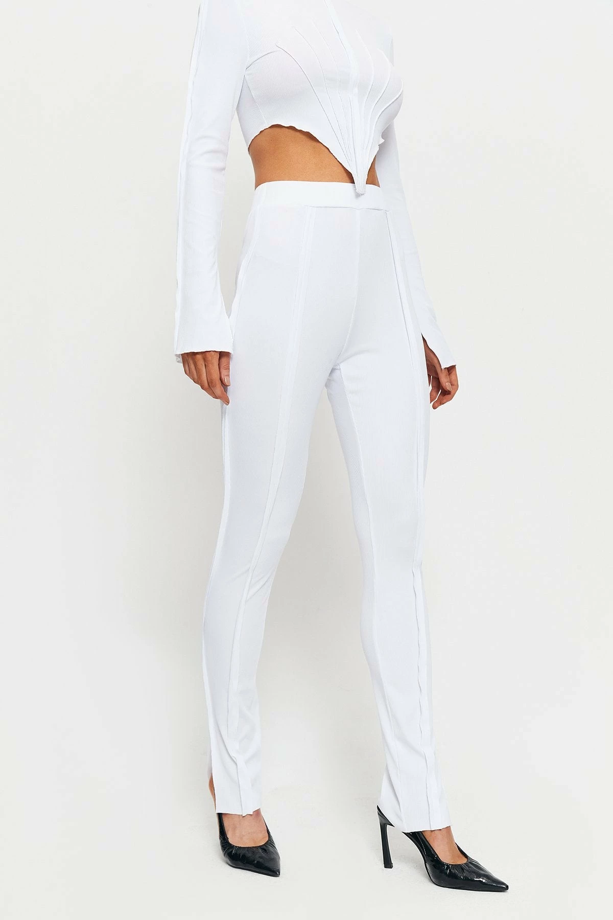 SOLADO High Waist Seam Detail Split Hem Skinny Pants 2 SOLADO High Waist Seam Detail Split Hem Skinny Pants - Image 2
