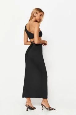 Solado One Shoulder Crop Top & Cross Tie Split Hem Skirt Set 8 Solado One Shoulder Crop Top & Cross Tie Split Hem Skirt Set -Solado Shop jpeg 18978820 527a 418c a770 36dbb25705f6 1800x1800