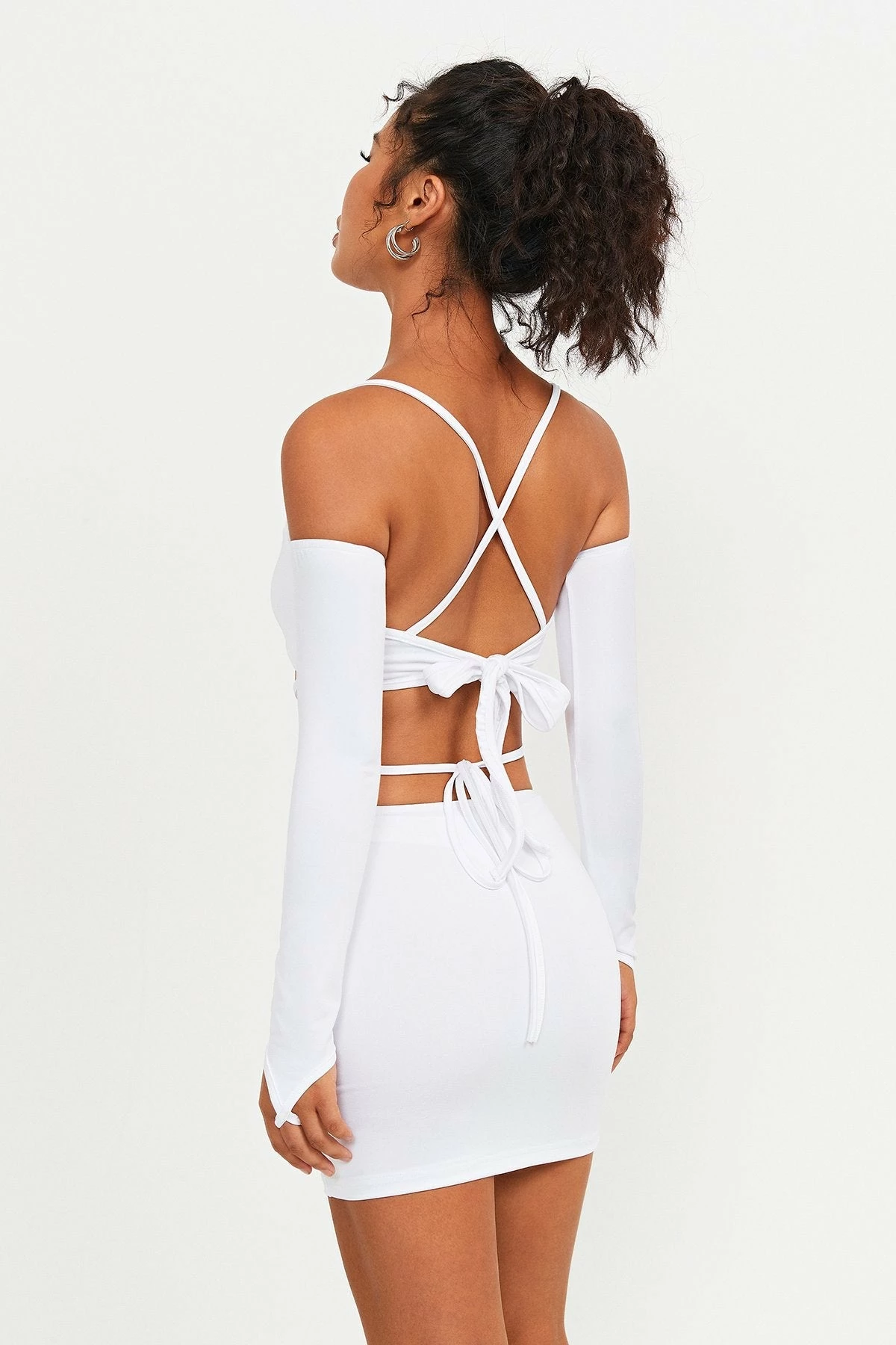 Solado Cross Tie Backless Crop Top & Cut Out Skirt Set With Oversleeve 3 Solado Cross Tie Backless Crop Top & Cut Out Skirt Set With Oversleeve - Image 3