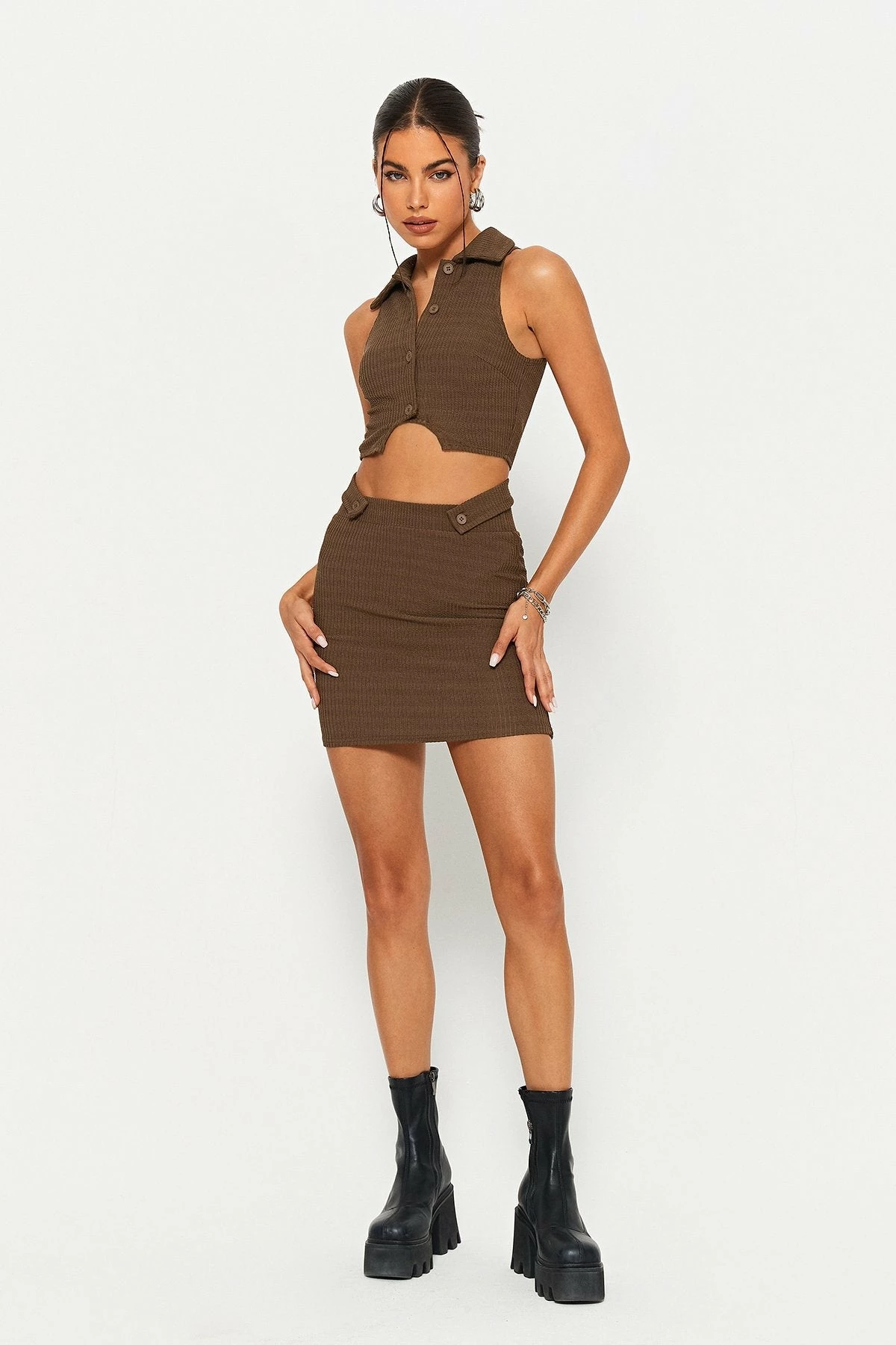 SOLADO Open Back Crop Top & Knitted Mini Skirt Set 4 SOLADO Open Back Crop Top & Knitted Mini Skirt Set - Image 4