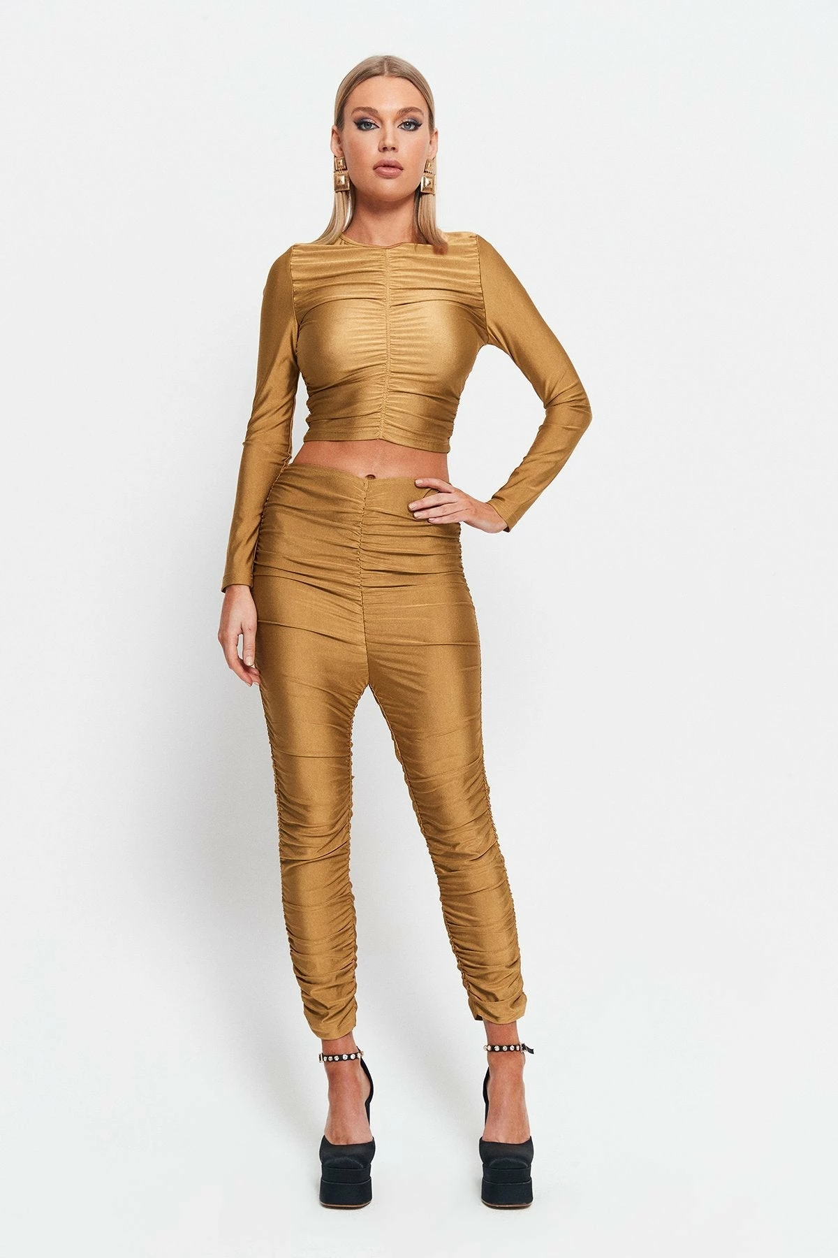 SOLADO Ruched Cinched Waist Long Sleeve Top 4 SOLADO Ruched Cinched Waist Long Sleeve Top - Image 4
