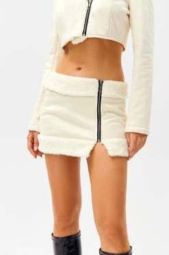 SOLADO Zipper Front Fluffy Splicing Split Hem Mini Skirt