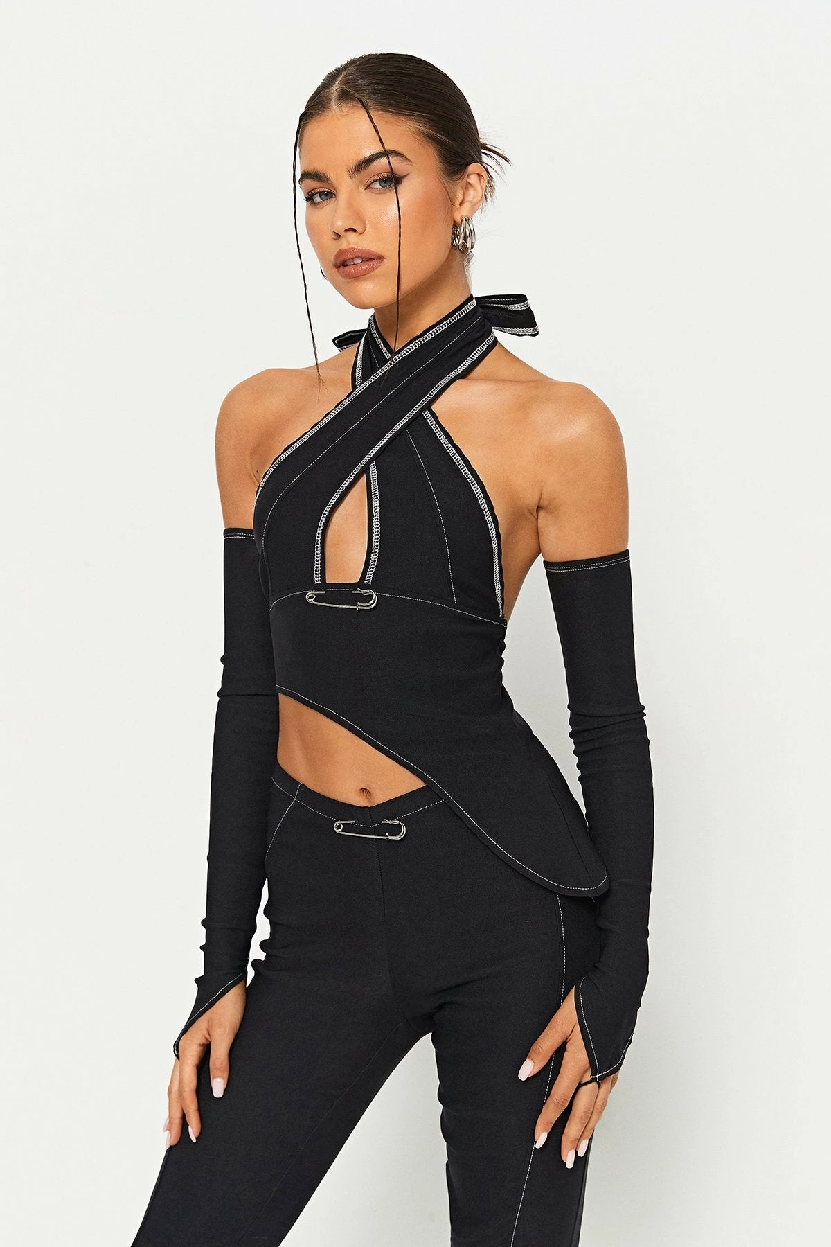 SOLADO Top-stitching Asymmetrical Hem Top & Pin Decor Pants Set With Oversleeve 3 SOLADO Top-stitching Asymmetrical Hem Top & Pin Decor Pants Set With Oversleeve - Image 3