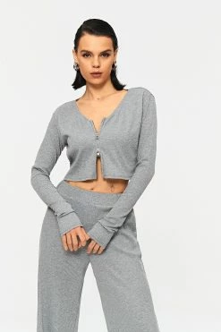 SOLADO U Neck Zipper Front Ribbed Long Sleeve Top