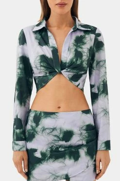 SOLADO Abstract Print Twist Front Long Sleeve Top 12 SOLADO Abstract Print Twist Front Long Sleeve Top -Solado Shop jpeg 347ba7e3 f99a 4289 9b30 74e2b16383a9 1800x1800