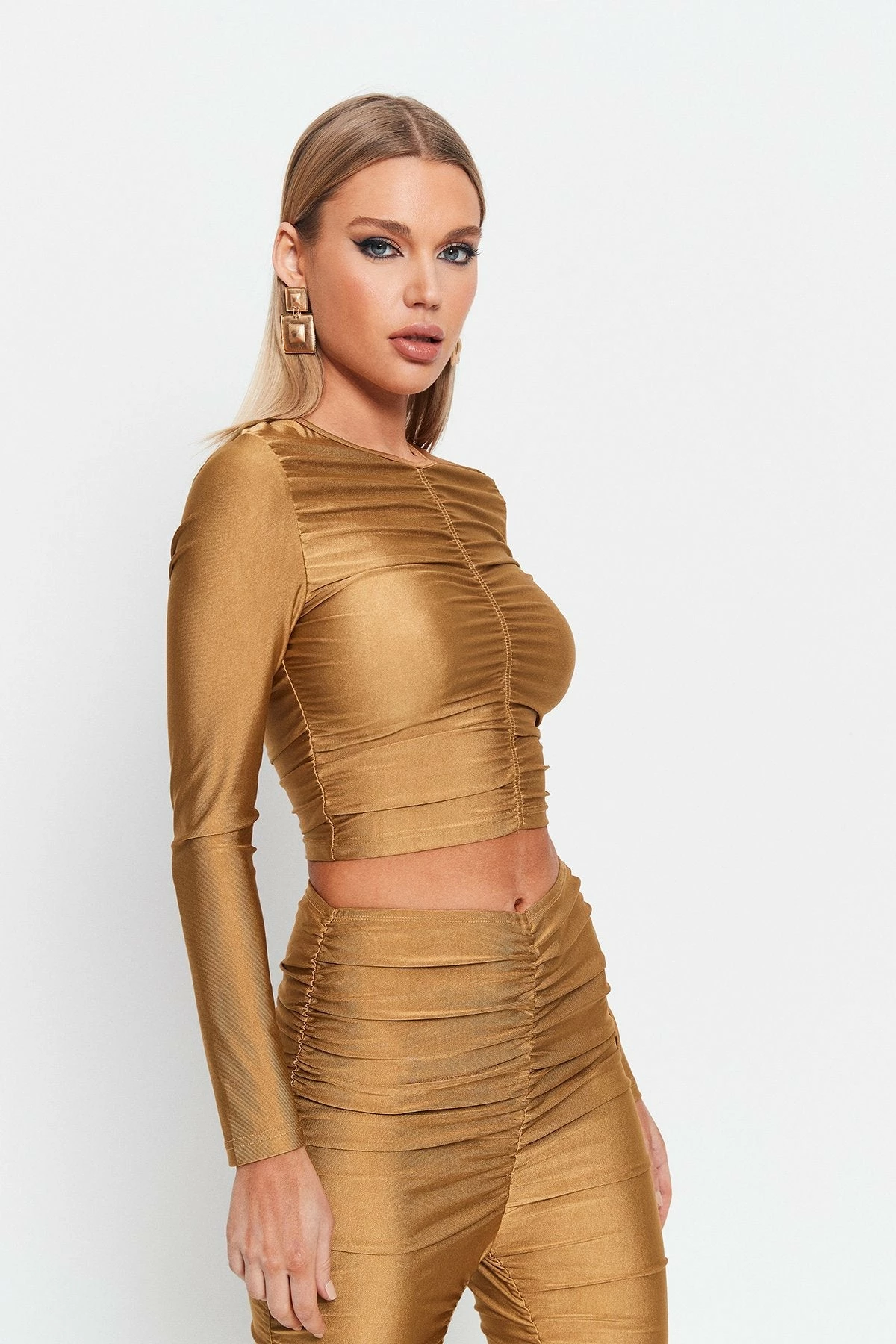 SOLADO Ruched Cinched Waist Long Sleeve Top 3 SOLADO Ruched Cinched Waist Long Sleeve Top - Image 3