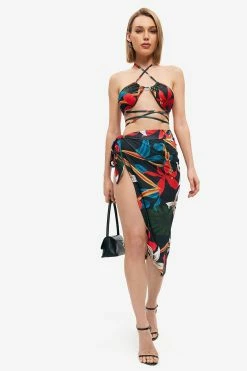 Solado Floral Print Cross Tie Backless Corset Tops & Split Hem Skirt Set