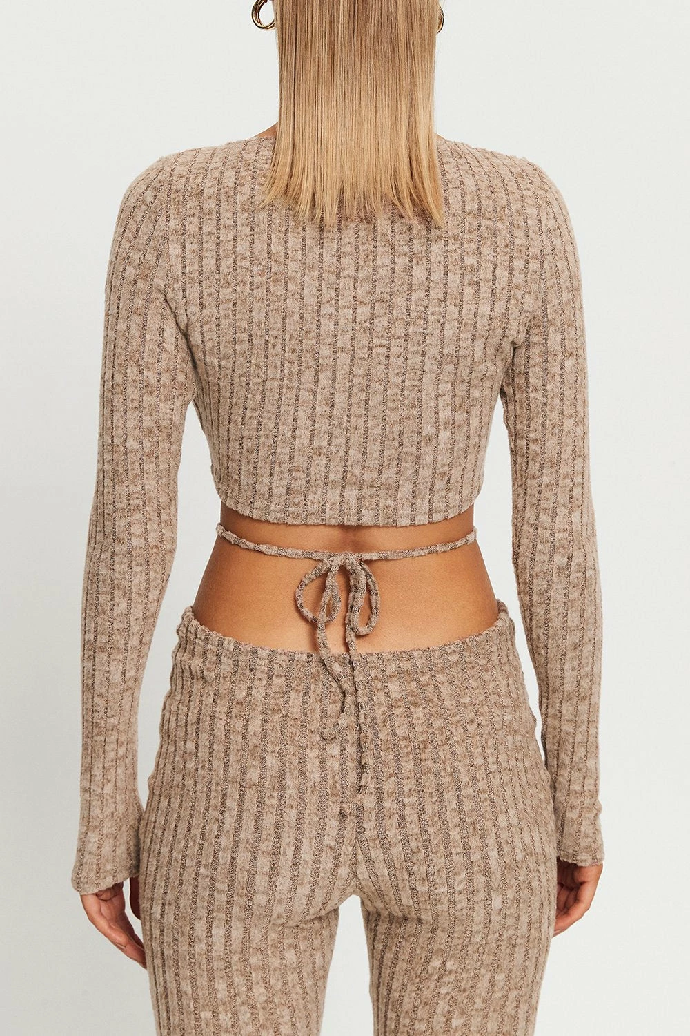 SOLADO Square Neck Cut Out Stripe Knitted Crop Top 7 SOLADO Square Neck Cut Out Stripe Knitted Crop Top - Image 7