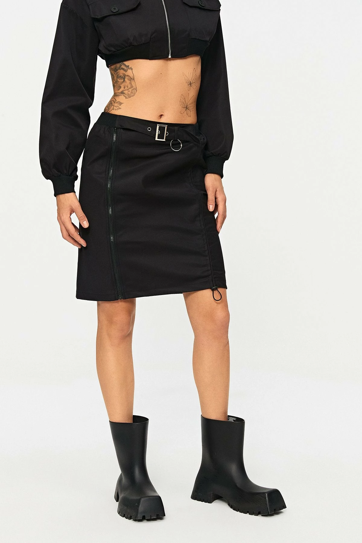 Solado Low Waist Drawstring Ruched Split Hem Mini Skirt With Belt 1 Solado Low Waist Drawstring Ruched Split Hem Mini Skirt With Belt