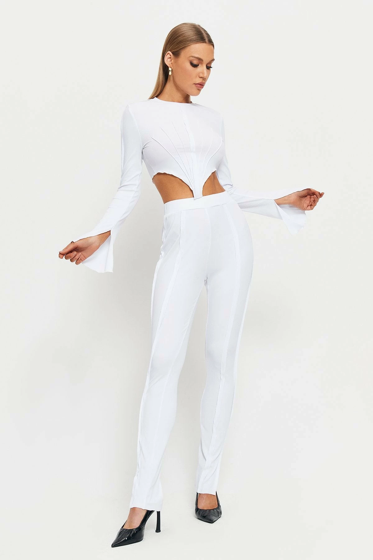 SOLADO Seam Detail Split Cuff Asymmetrical Hem Long Sleeve Top 4 SOLADO Seam Detail Split Cuff Asymmetrical Hem Long Sleeve Top - Image 4