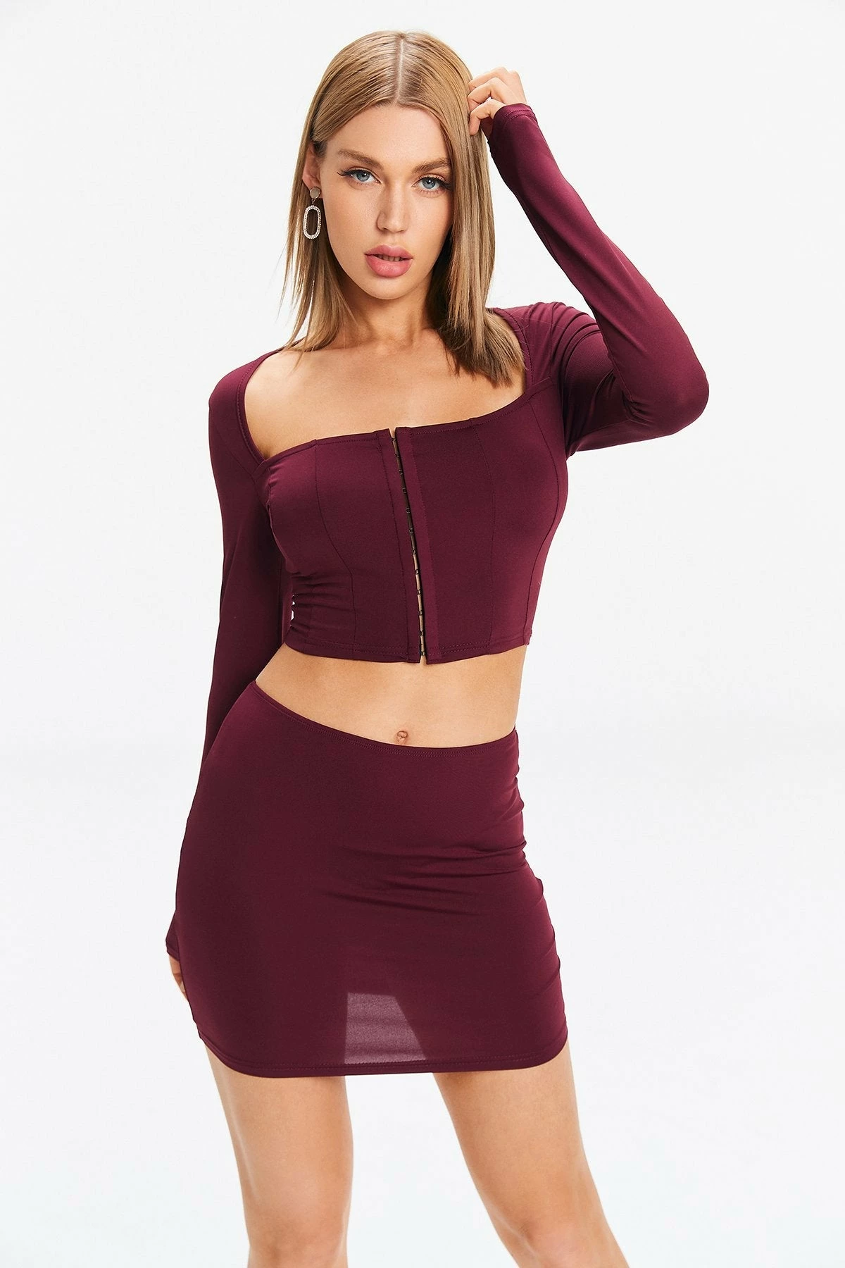 Solado Hook And Eye Crop Top & Solid Skirt Set 1 Solado Hook And Eye Crop Top & Solid Skirt Set