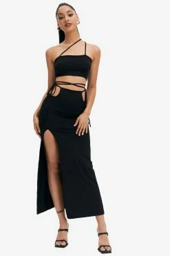 Solado Asymmetrical Neck Backless Crop Top & Split Hem Skirt Set