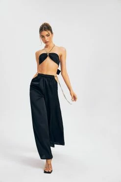 Alternative view of Solado Tie Backless Crop Top & Chain Detail Cut Out Pants Set