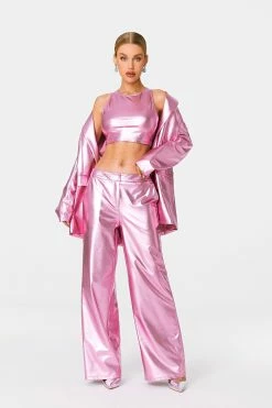 SOLADO Vinyl Sleeveless Cinched Waist Sheen Crop Top -Solado Shop jpeg 5f21e539 b330 44e4 ba79 6bb9ccab396a 1800x1800
