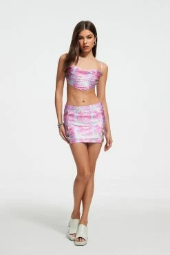 SOLADO Abstract Print Hanky Hem Cross Backless Crop Top 10 SOLADO Abstract Print Hanky Hem Cross Backless Crop Top -Solado Shop jpeg 6344dc4f a196 4a49 8bba dca66163b449 1800x1800