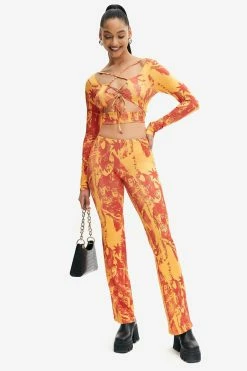 Solado Cut Out Tie Detail Crop Top & Abstract Print Pants Set 7 Solado Cut Out Tie Detail Crop Top & Abstract Print Pants Set -Solado Shop jpeg 67597c78 b3e7 4149 ad46 2a0440385844 1800x1800