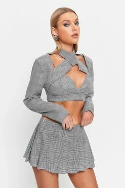 SOLADO 2 In 1 Halter Neck Check Print Cut Out Long Sleeve Top 9 SOLADO 2 In 1 Halter Neck Check Print Cut Out Long Sleeve Top -Solado Shop jpeg 67ee3137 04fc 4cfa 991b fbc747461c5c 1800x1800