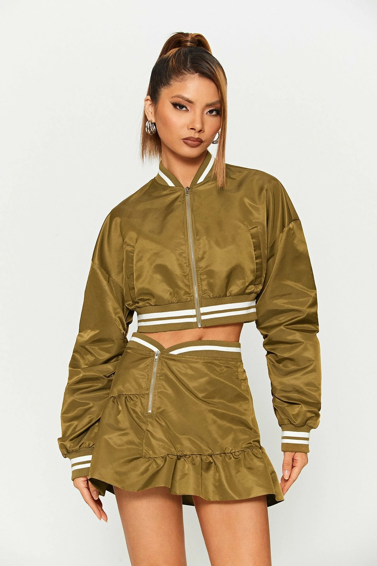 SOLADO Colorblock Trim Crop Coat & Zipper Side Ruffle Skirt Set 1 SOLADO Colorblock Trim Crop Coat & Zipper Side Ruffle Skirt Set