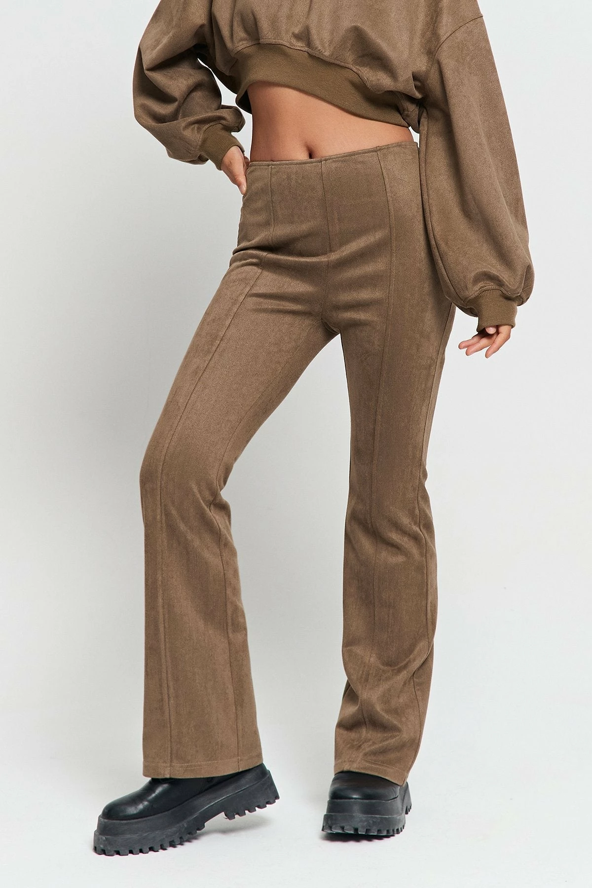 SOLADO Low Waist Seam Detail Solid Straight Pants 3 SOLADO Low Waist Seam Detail Solid Straight Pants - Image 3