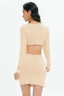 Alternative view of Solado Tie Front Crop Top & Solid Split Hem Skirt Set