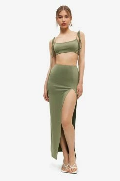 Solado Tie Strap Backless Crop Top & High Split Hem Skirt Set -Solado Shop jpeg 8d3e0434 7aaa 4374 9043 65256d097a9d 1800x1800