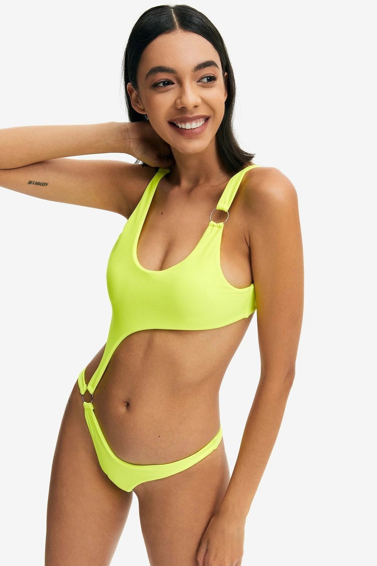 Solado Cut Out O-Ring Front One-piece Swimsuit 3 Solado Cut Out O-Ring Front One-piece Swimsuit - Image 3