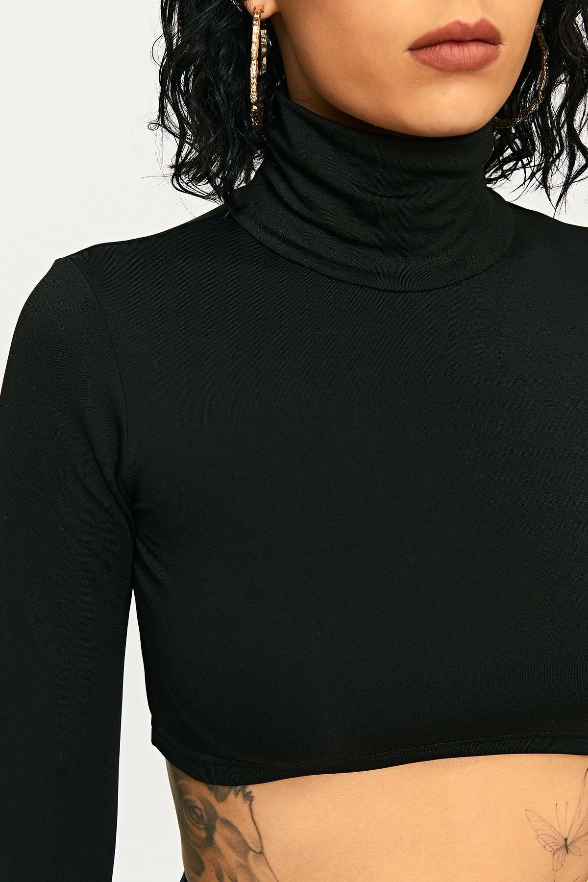 Solado High Neck Long Sleeve Crop Top & High Waist Pants Set 5 Solado High Neck Long Sleeve Crop Top & High Waist Pants Set - Image 5