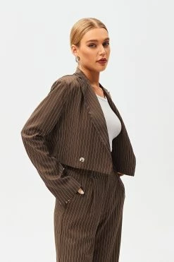 SOLADO Lapel Neck Stripe Print Long Sleeve Crop Blazer 10 SOLADO Lapel Neck Stripe Print Long Sleeve Crop Blazer -Solado Shop jpeg a141d1d5 7699 4e4a 9380 94b4e275d395 1800x1800