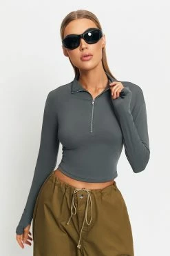 Alternative view of SOLADO Half Zipper Thumb Hole Long Sleeve Crop Top