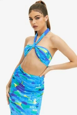 Solado Halter Neck Backless Corset Top & Abstract Print Skirt Set 9 Solado Halter Neck Backless Corset Top & Abstract Print Skirt Set -Solado Shop jpeg a2df1301 6c9a 4cb9 acfd c9ee8d9ac7dd 1800x1800
