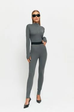 SOLADO High Waist Colorblock Trim Bodycon Skinny Pants 11 SOLADO High Waist Colorblock Trim Bodycon Skinny Pants -Solado Shop jpeg a4bcc059 30d2 4cd3 b37d 36aa334b887c 1800x1800