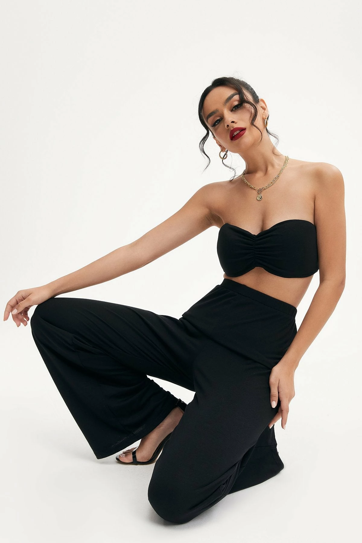 Solado Ruched Tube Crop Top & Wide Leg Pants Set 5 Solado Ruched Tube Crop Top & Wide Leg Pants Set - Image 5