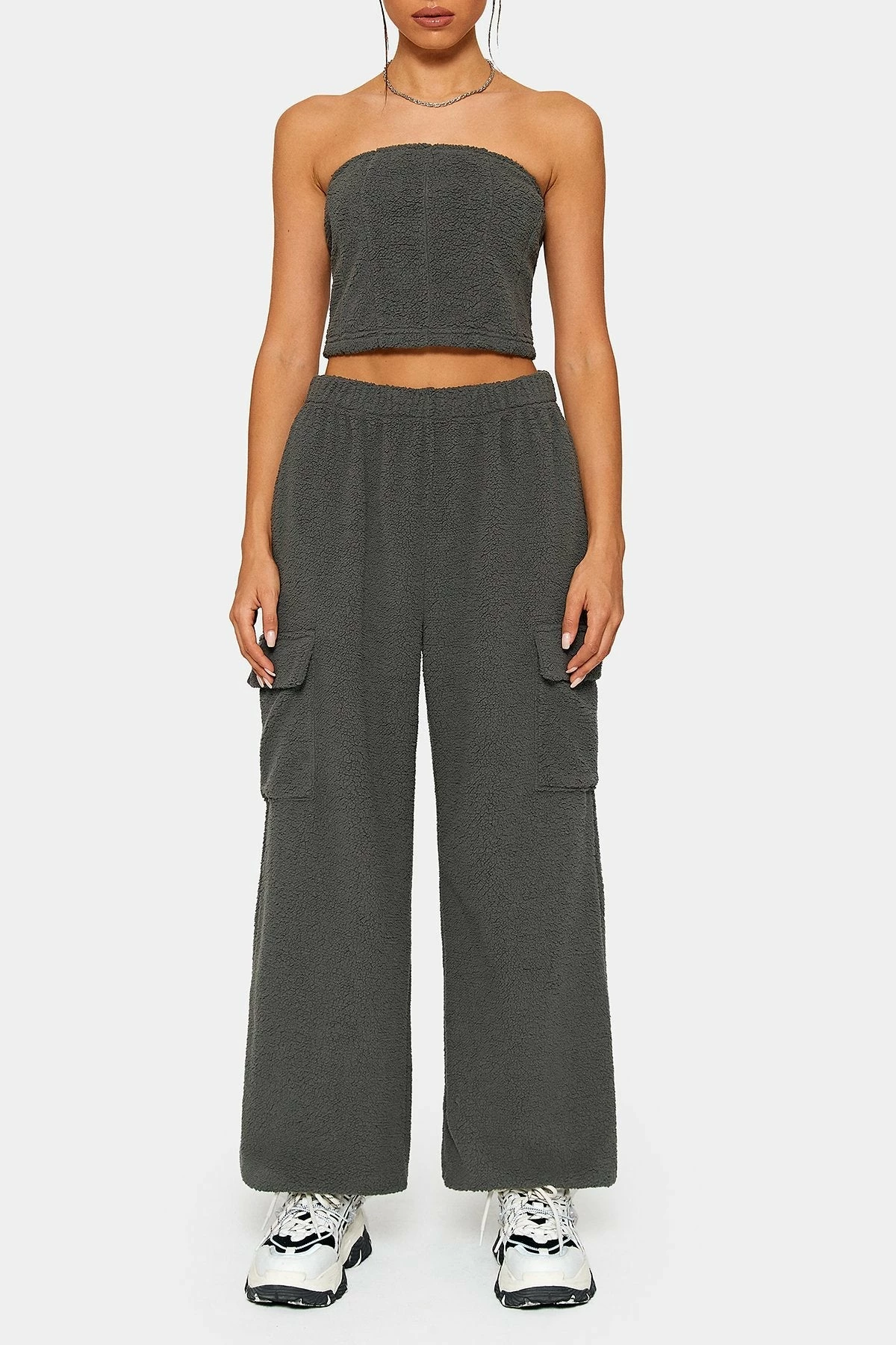 SOLADO Teddy Tube Crop Top & Pocket Patched Cargo Pants Set 6 SOLADO Teddy Tube Crop Top & Pocket Patched Cargo Pants Set - Image 6