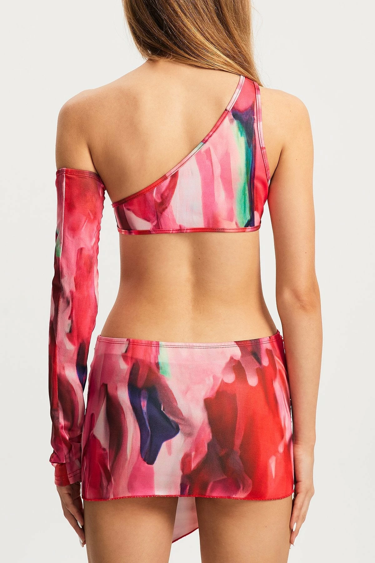 SOLADO One Sleeve Abstract Print Top & Asymmetrical Hem Skirt Set 7 SOLADO One Sleeve Abstract Print Top & Asymmetrical Hem Skirt Set - Image 7