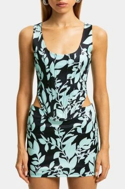 Solado Asymmetrical Hem Boning Top & Leaf Print Skirt Set -Solado Shop jpeg b4988b94 b6ca 4de8 8249 73076f41f99b 1800x1800