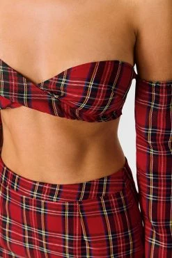 SOLADO Scottish Plaid Off Shoulder Twist Front Crop Top With Oversleeve 11 SOLADO Scottish Plaid Off Shoulder Twist Front Crop Top With Oversleeve -Solado Shop jpeg b5456647 4b39 4af6 bb88 d4bed7a3439c 1800x1800