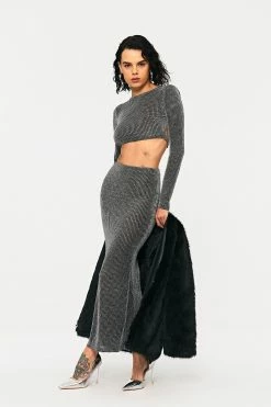 SOLADO Sheen Open Back Long Sleeve Crop Top -Solado Shop jpeg bcdcfc7b 7b33 4b3f 9d73 ea3a79f0d8a8 1800x1800
