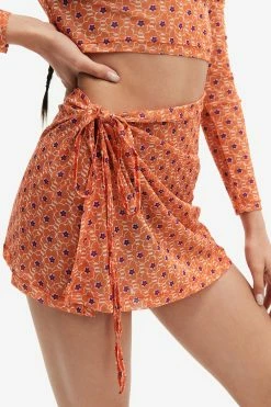 Solado Floral Print Mesh Crop Top & Tie Detail Skirt Set 13 Solado Floral Print Mesh Crop Top & Tie Detail Skirt Set -Solado Shop jpeg bdfa8757 e1c1 43fc 8b7d 240adb8a3991 1800x1800
