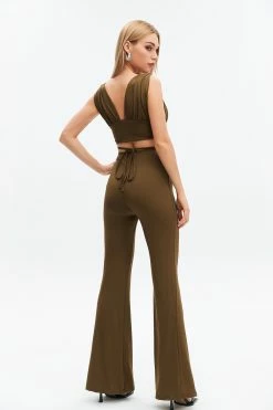 Alternative view of Solado Plunging Neck Crop Top & Cut Out Flare Pants Set