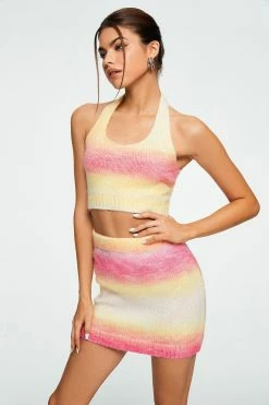 Solado Halter Neck Backless Top & Colorblock Knitted Skirt Set