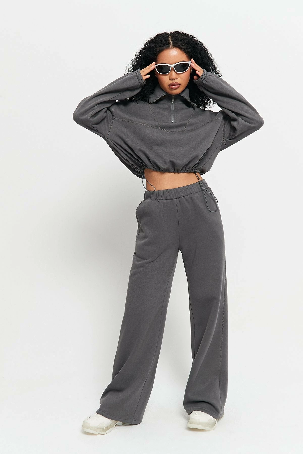 SOLADO High Waist Dual Pocket Draped Wide Leg Pants 3 SOLADO High Waist Dual Pocket Draped Wide Leg Pants - Image 3