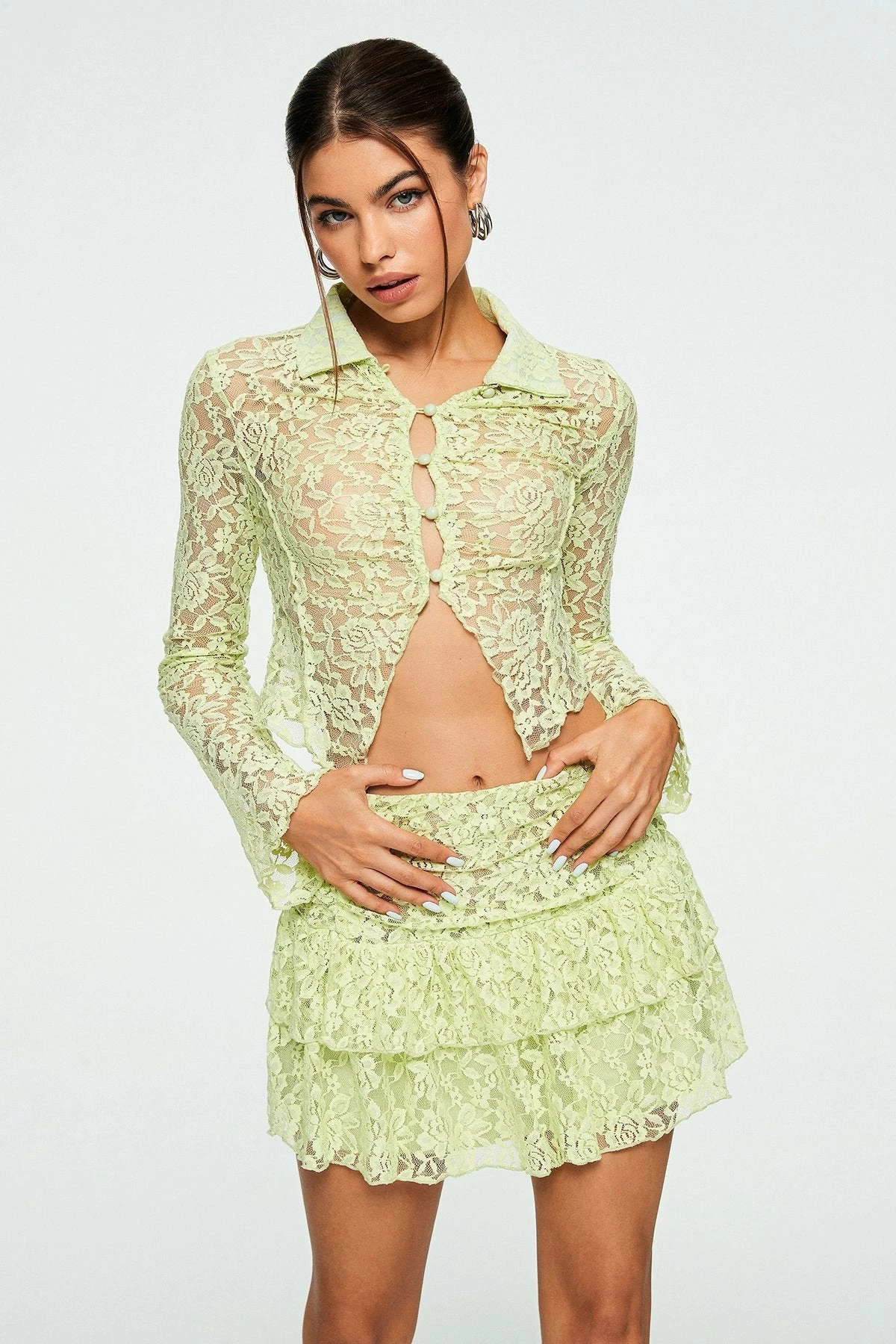 Solado Asymmetrical Hem Crop Top & Layered Lace Skirt Set 3 Solado Asymmetrical Hem Crop Top & Layered Lace Skirt Set - Image 3
