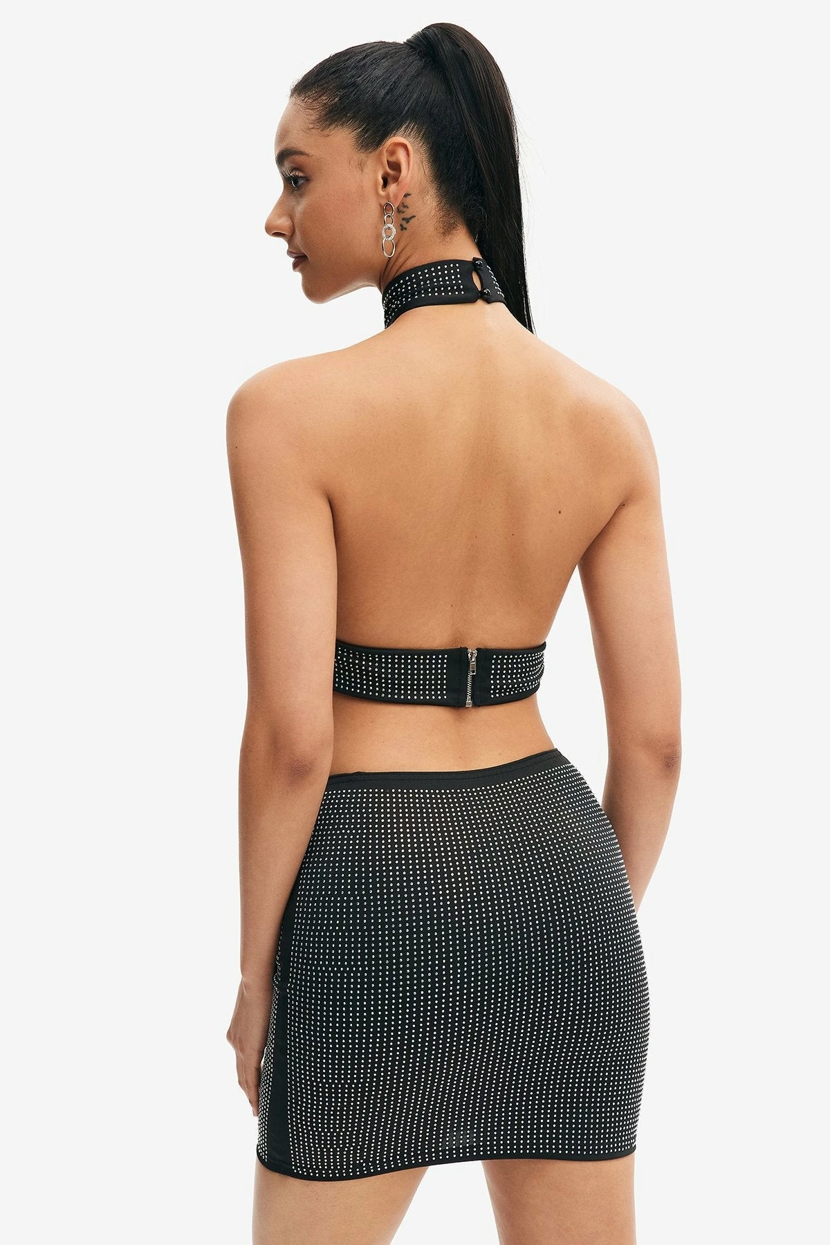 Solado Plunging Neck Backless Crop Top & Rhinestone Decor Skirt Set 2 Solado Plunging Neck Backless Crop Top & Rhinestone Decor Skirt Set - Image 2