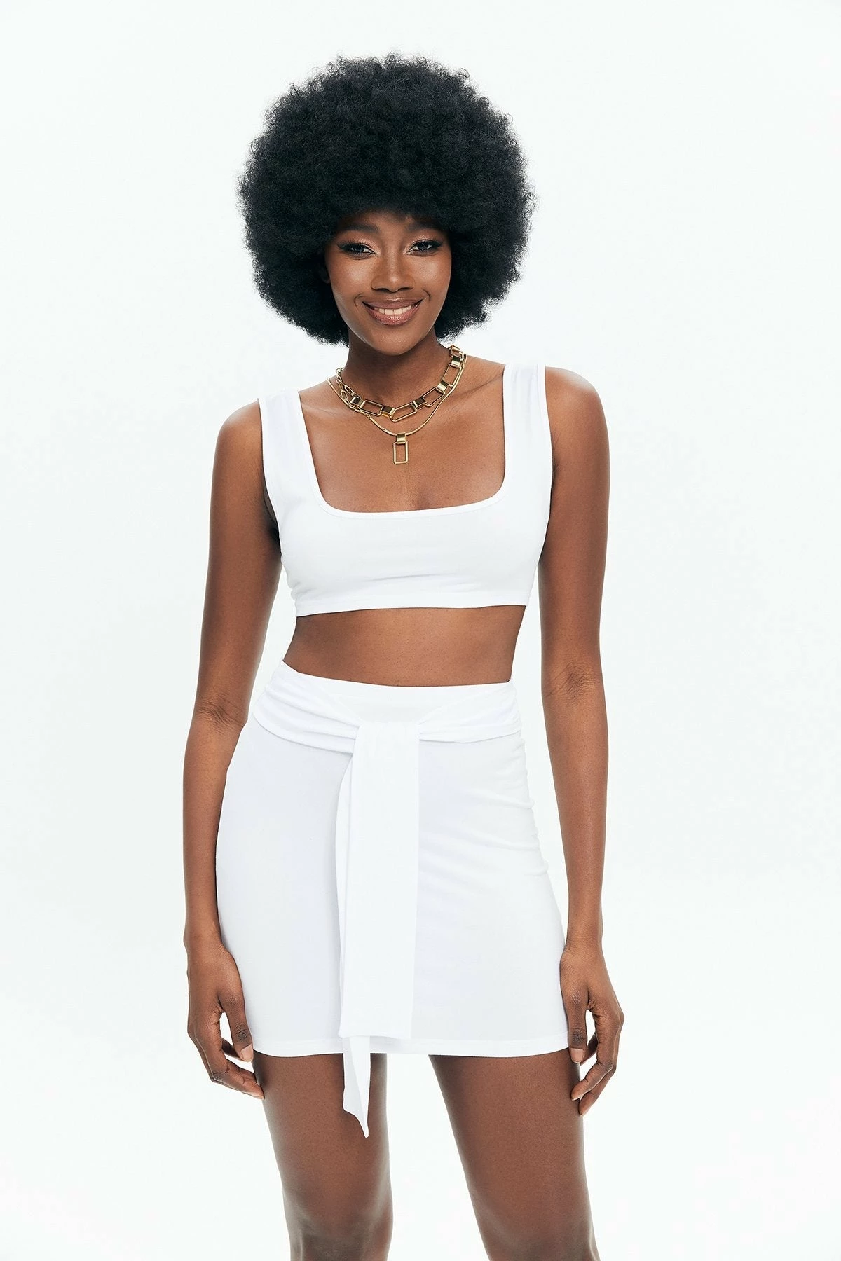 Solado Solid Backless Crop Top & High Waist Knot Skirt Set 7 Solado Solid Backless Crop Top & High Waist Knot Skirt Set - Image 7