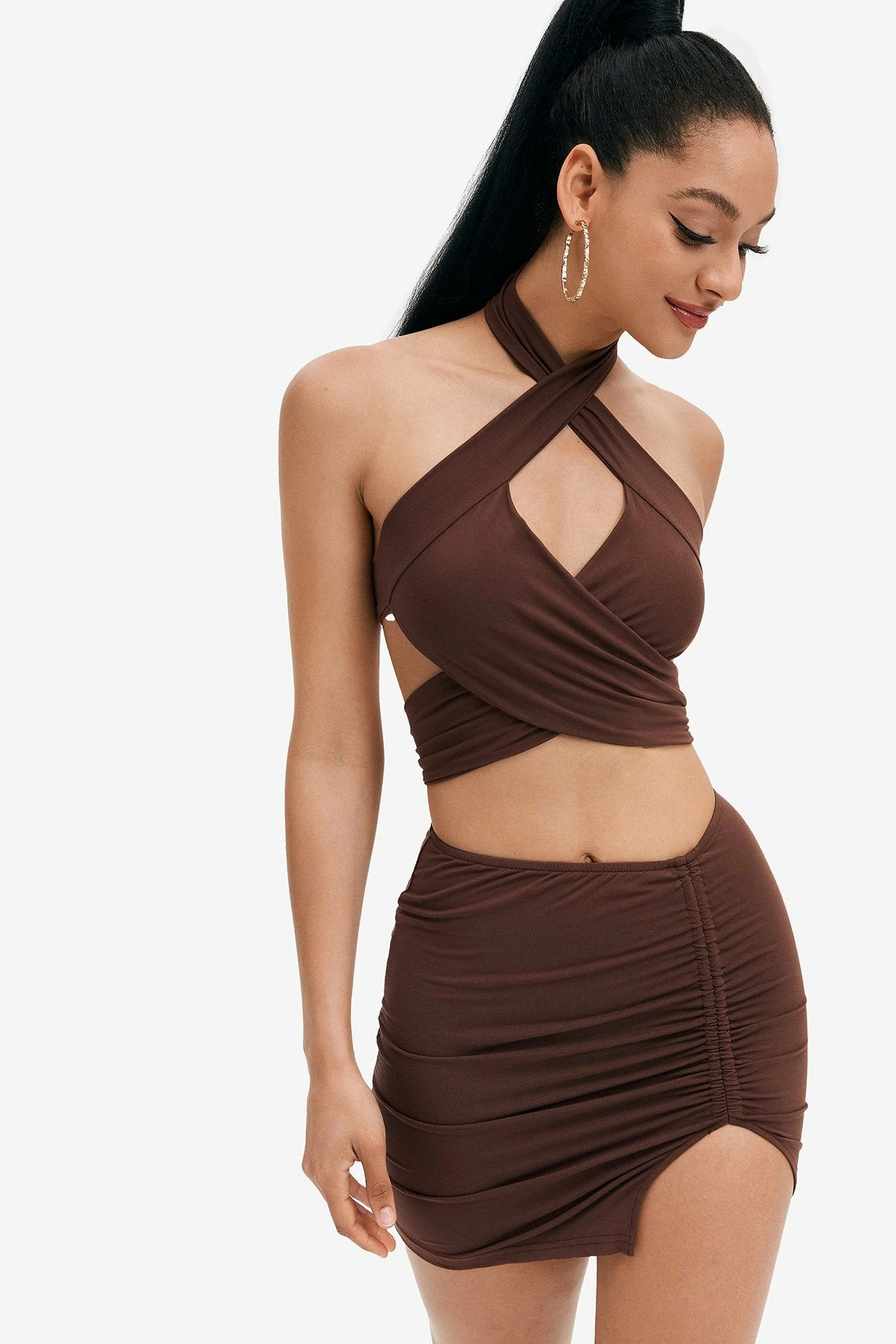 Solado Cut Out Cross Wrap Backless Crop Top & Split Hem Skirt Set 3 Solado Cut Out Cross Wrap Backless Crop Top & Split Hem Skirt Set - Image 3